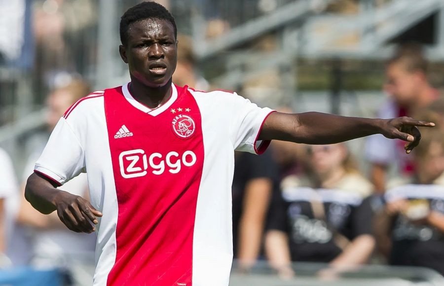 El delantero del Ajax Hassane Bandé podría incorporarse al Cádiz CF