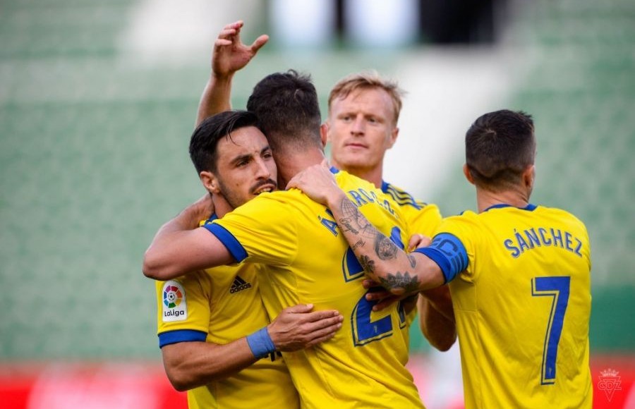 Celebración del gol de la pasada jornada en el Martínez Valero