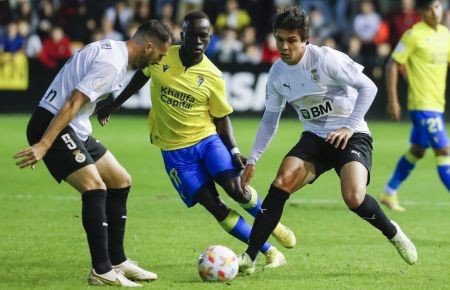 El Cádiz evidencia sus flaquezas en la Copa